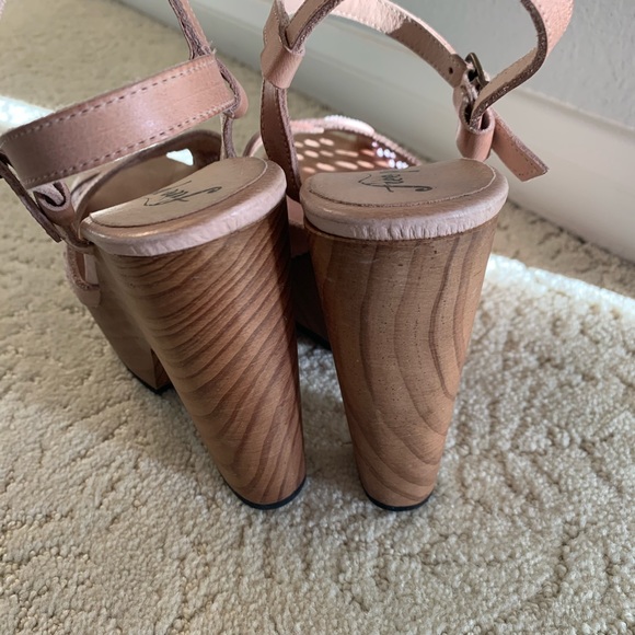 Free People Shoes - Picture 6 of 6